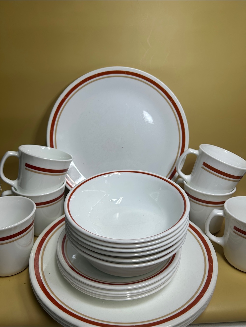 Corelle Corning Ware Cinnamon Chestnut Brown dinneware 24 pcs